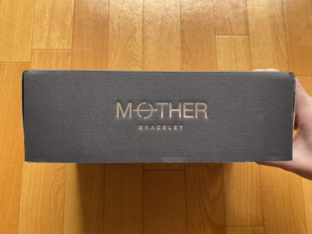 メディロムのウェアラブルデバイス「MOTHER」